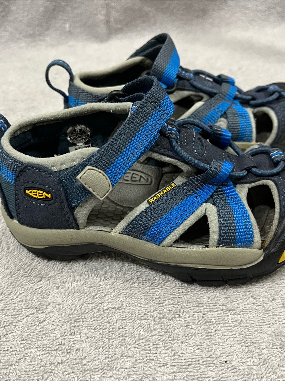 Keen Newport H2 Youth 10 Sandals Navy Blue Water Hiking Shoes Boys